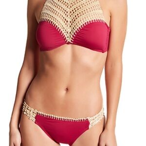 CROCHET HIGH NECK HALTER BIKINI